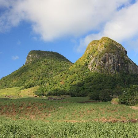 מלון מאהבורג La Hacienda Mauritius מראה חיצוני תמונה